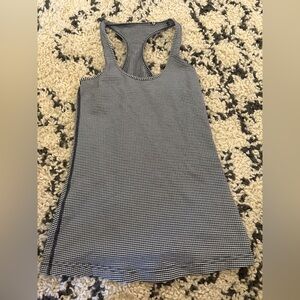 Lululemon tank top
